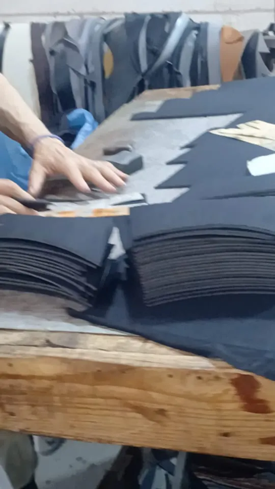 Rotary Sole Injection in Continuous Motion